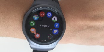 Samsung releases Gear S2 SDK, watch ships with Uber, ESPN, Yale, Nike, CNN apps
