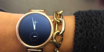 What it’s like to use Motorola’s new Moto 360 smartwatch with an iPhone