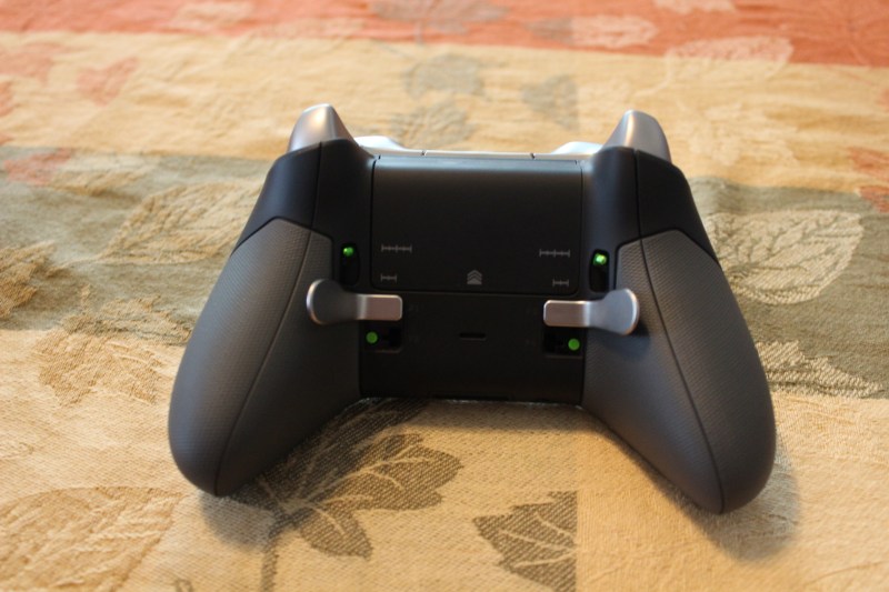 Using only two of the back paddles as shifters for Forza Motorsport 6.