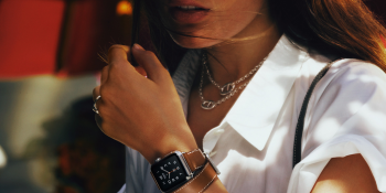 Apple’s Hermes Watches went on sale today, if you have $1,100 lying around