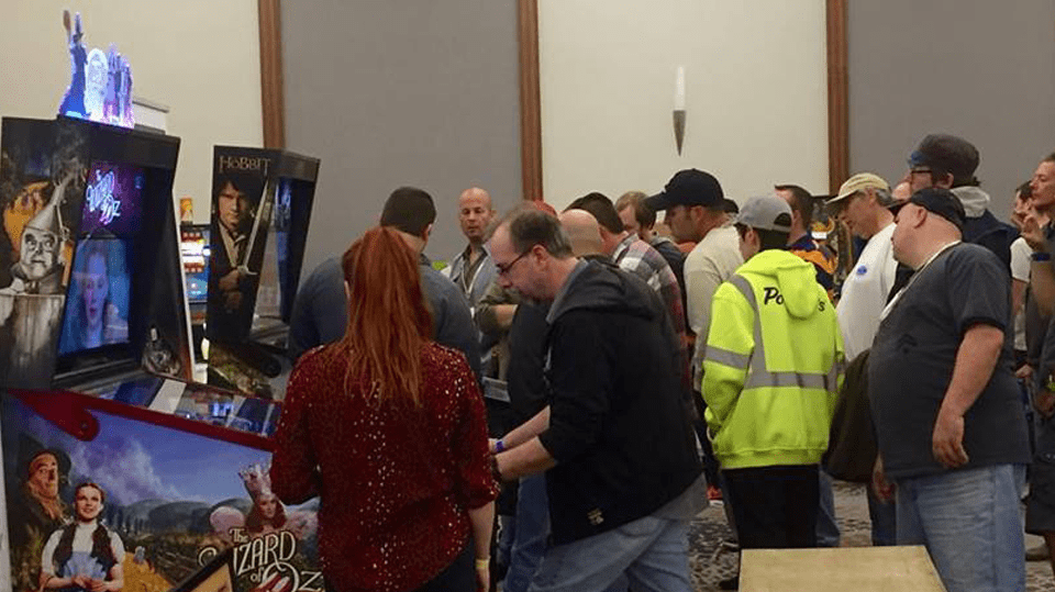 Jersey Jack PInball people playing pinball