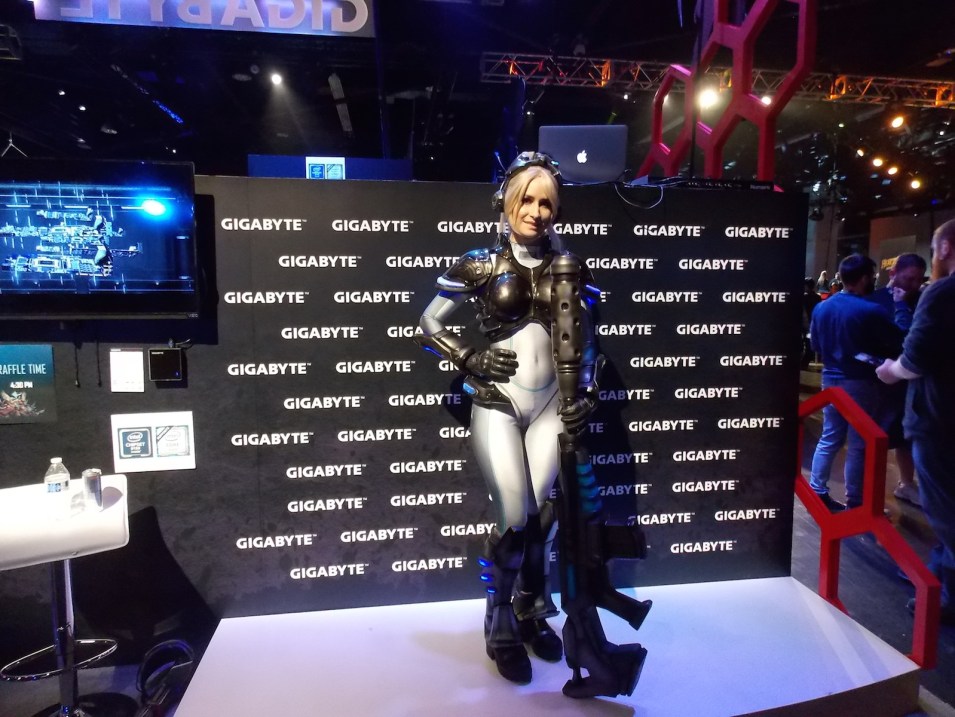 StarCraft II's main story is coming to an end, but that didn't stop cosplayers from dressing up as their favorite characters.