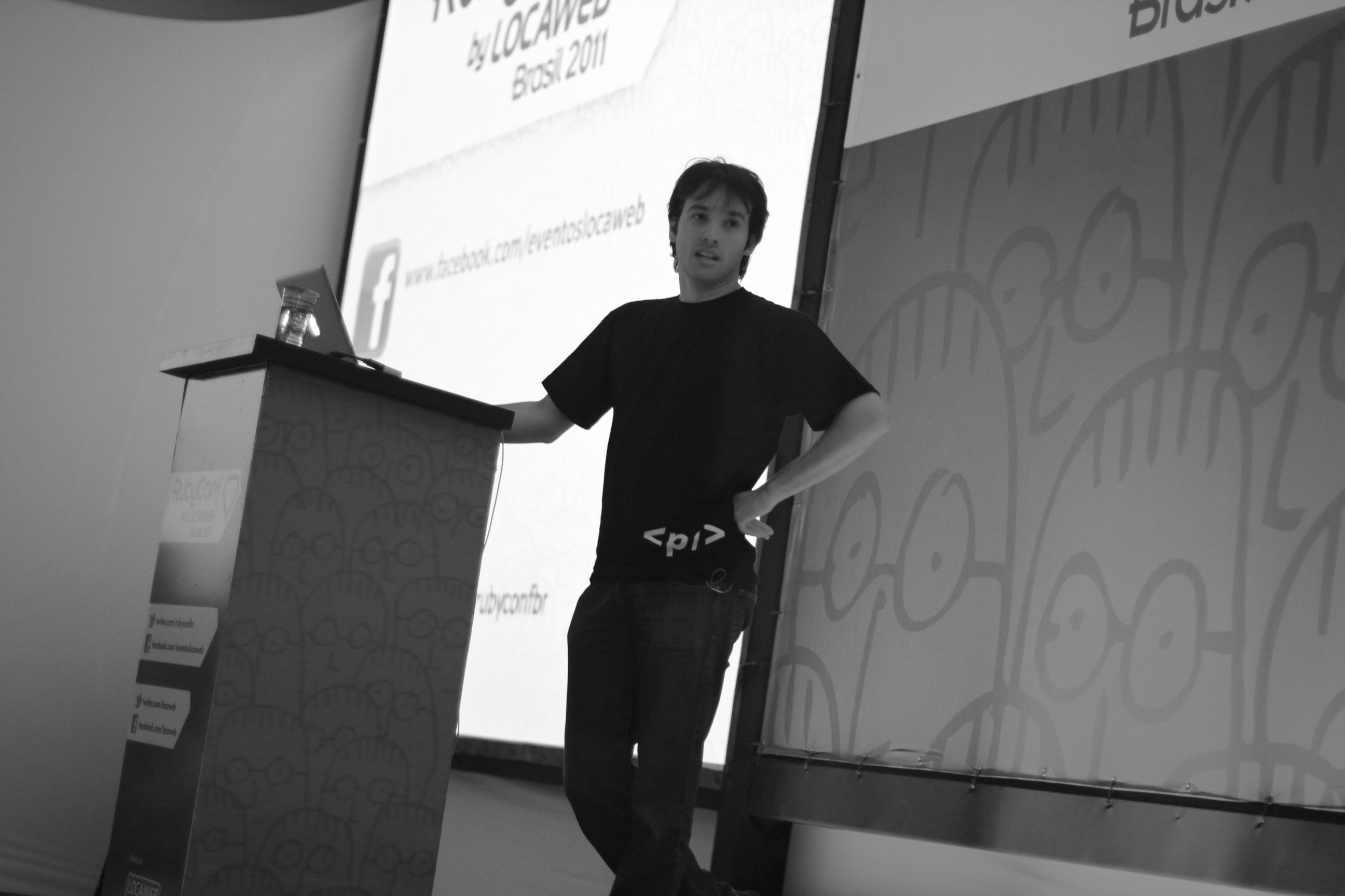 Elixir creator José Valim during a talk in Brazil in 2011.