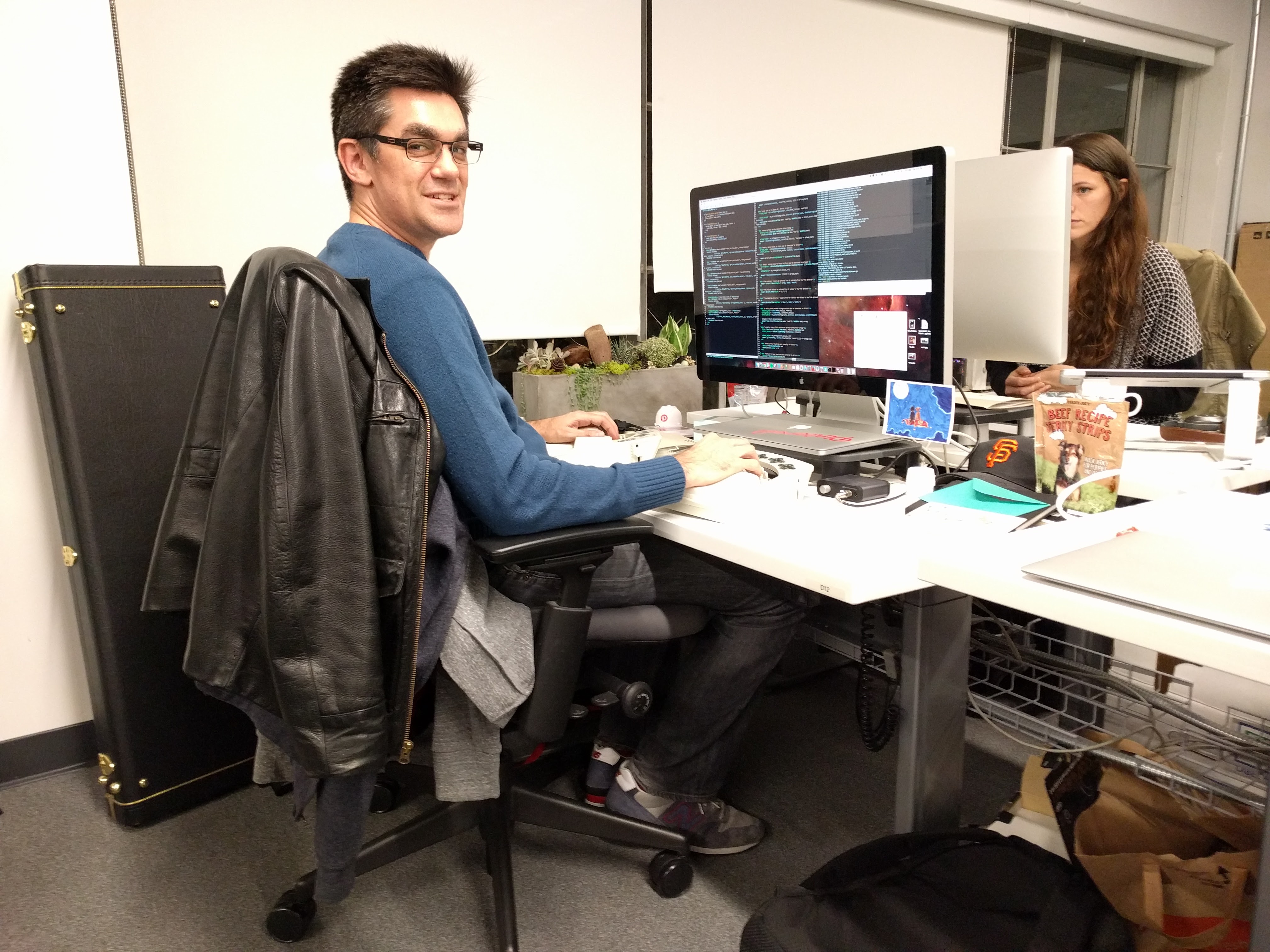 Pinterest product platform software engineer Steve Cohen. Yes, that's Elixir in his Emacs window.