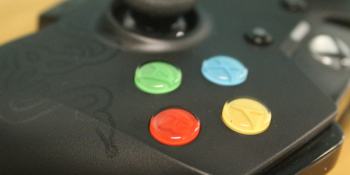 Xbox kid waits 8 years to get revenge by Christmas pranking his dad