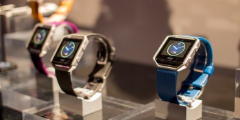 Fitbit unveils Blaze, its first wearable with a color screen, ships in March for $200