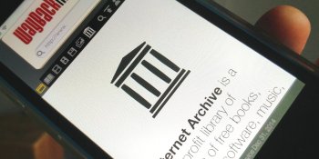The Internet Archive is building a replica database in Canada in response to concerns over Trump