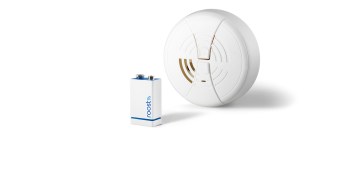 Smart smoke alarm battery lasts five years, won’t chirp, and messages you or ADT when the alarm goes off