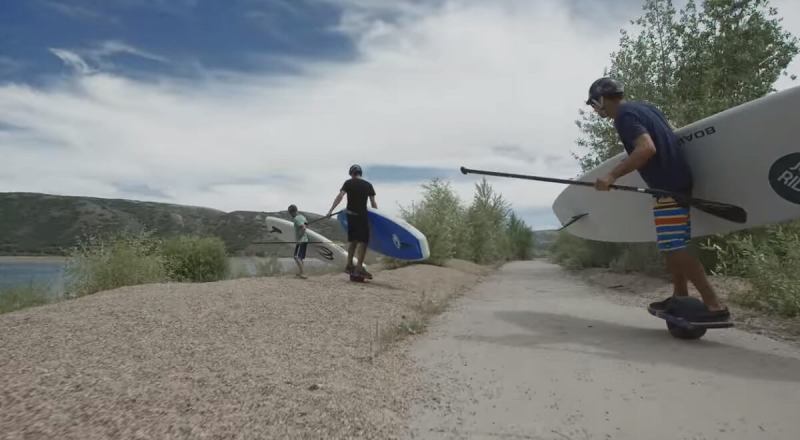 Onewheel has one wheel on board.