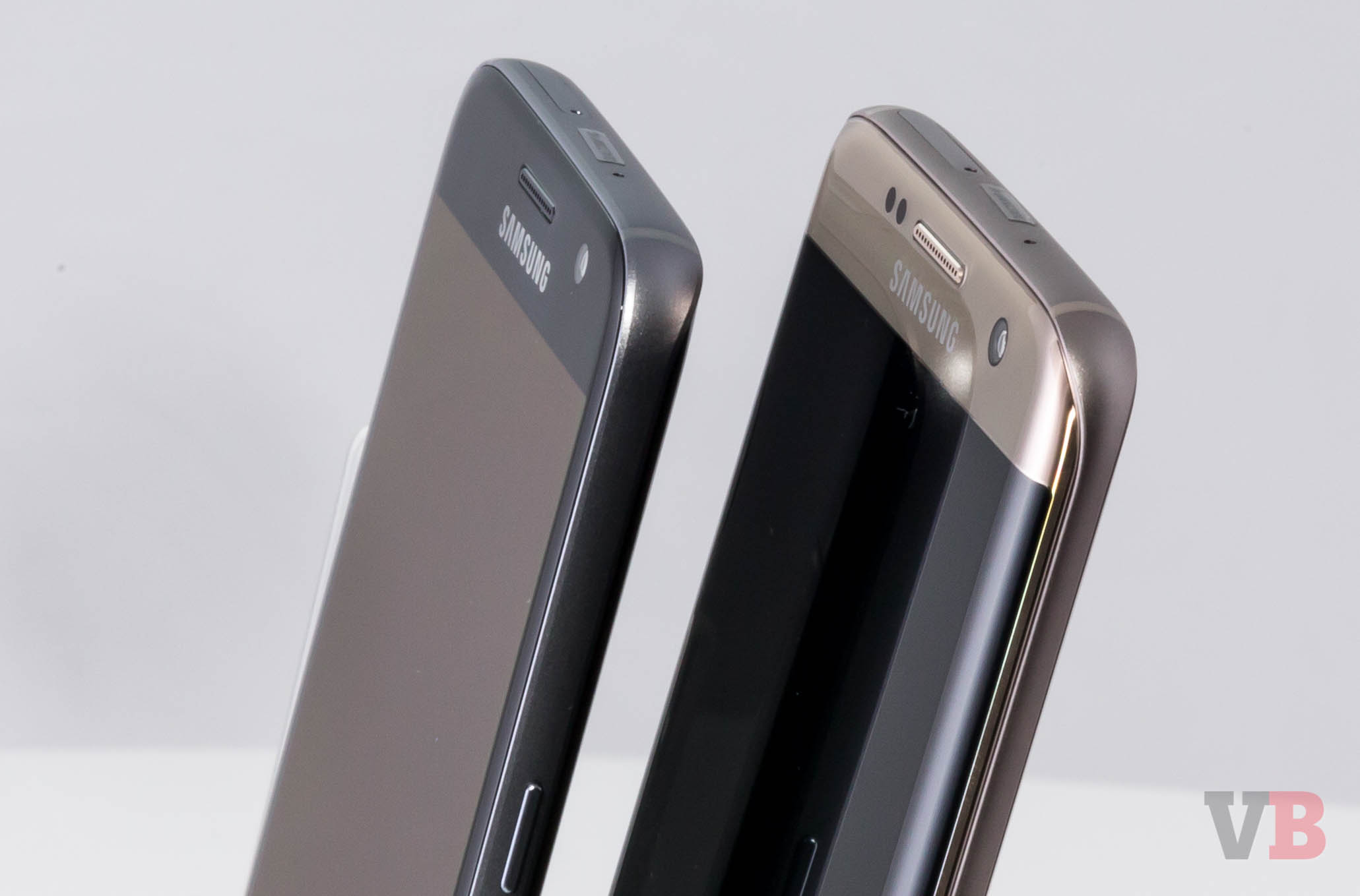 Close up of the Samsung Galaxy S7 and S7 edge.