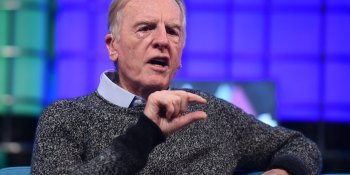 Apple is ‘doing what’s right’ in iPhone encryption case, former CEO John Sculley says