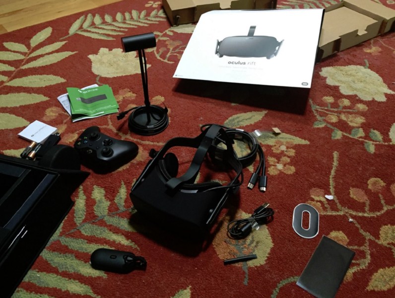 The Oculus Rift VR headset comes with all of these items.