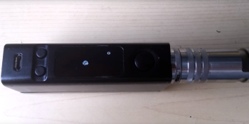 Watch Flappy Bird played on an e-cigarette