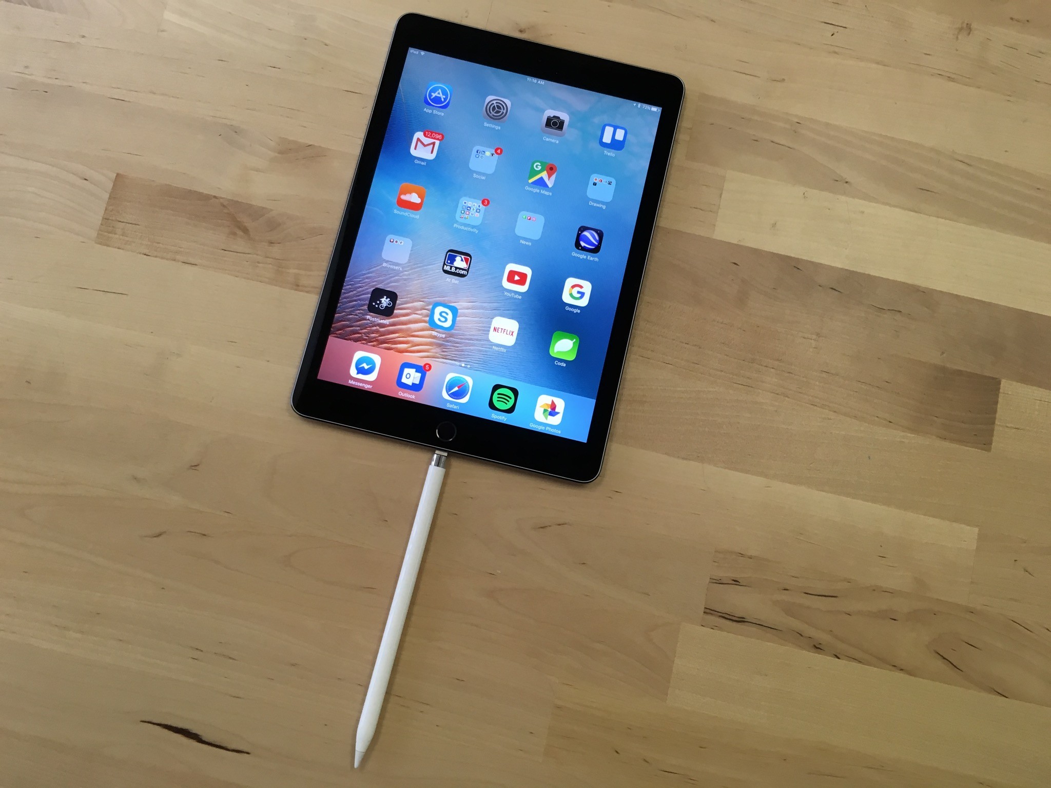 The odd lollipop shape you get when you're charging the Apple Pencil in the iPad Pro.