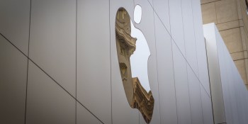 Ireland has decided to fight the EU on Apple tax bill