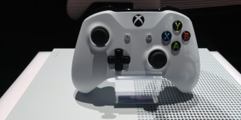 Hands-on with Microsoft’s new Xbox One controller: Bluetooth, better grip, and improved thumbsticks