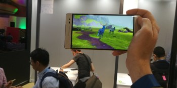 Hands-on with Lenovo’s Phab2 Pro, Phab2 Plus, Moto Z, and Moto Z Force