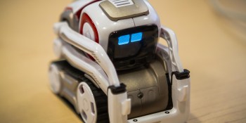 Anki’s Cozmo robot is an amazing sentient toy, but the novelty may wear off
