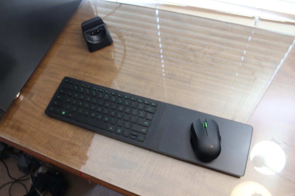 While it looks fine on a desk, Razer definitely designed this for laps.