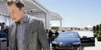 Elon Musk says Tesla’s autopilot has driven 222 million miles