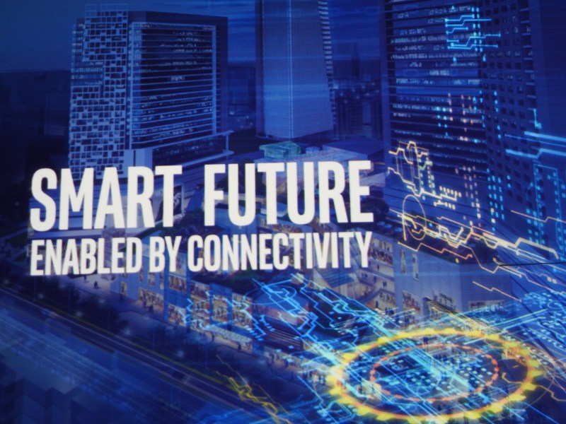 Intel is promoting smart cities at its IDF 2016 event.