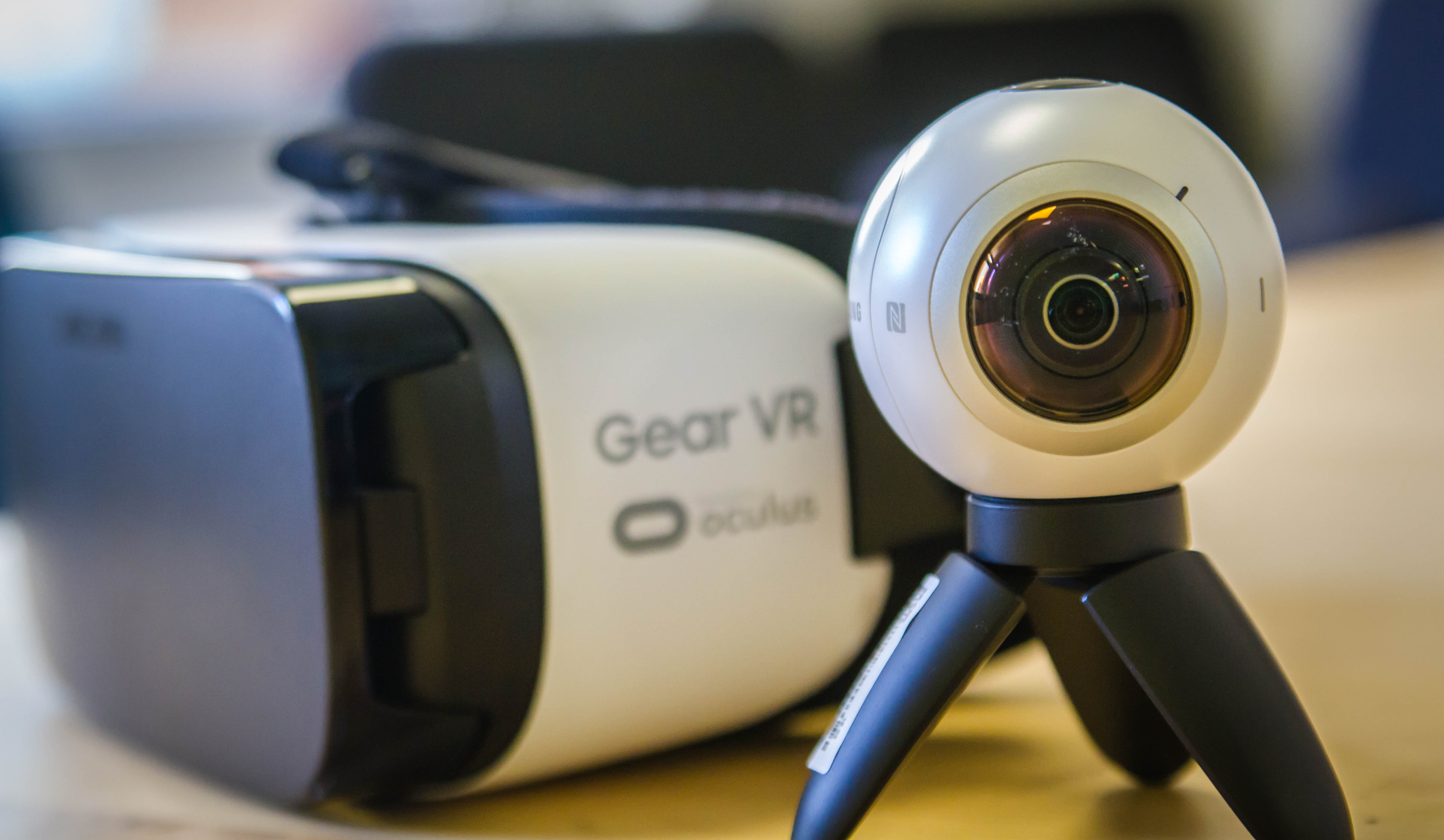 Samsung's Gear 360 and Gear VR headset