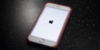 Apple starts rolling out iOS 10 for all users