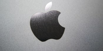 The iPhone 7 will reportedly be available in a glossy ‘piano black’ instead of space gray