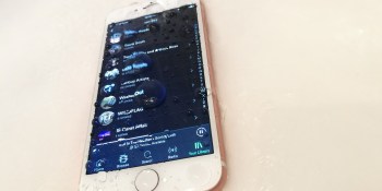 I took a shower with my iPhone 7, and I liked it