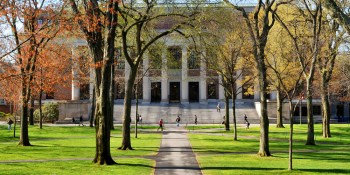 5 ways chatbots will change college