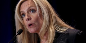 Federal Reserve governor says blockchain is revolutionary, but still has to prove itself