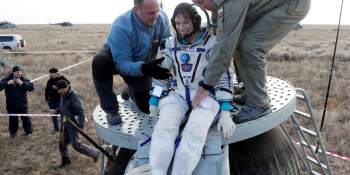 Multinational crew leaves space station, returns to Earth