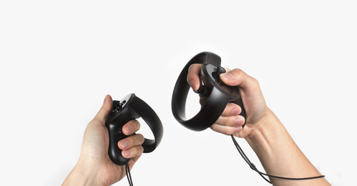 The Oculus Touch controls let you navigate independently with each hand in VR.