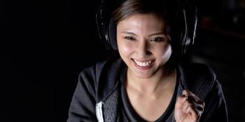 OmniWear Haptics’ Arc can warn you if someone is sneaking up on you in a shooter game