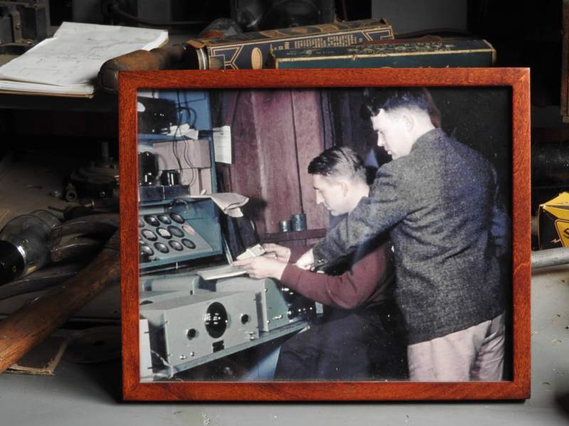 A picture of Dave Packard and Bill Hewlett in the original HP garage.