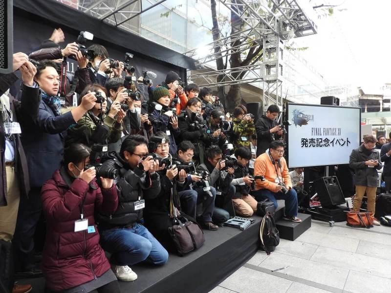 The Japanese press at the Final Fantasy XV launch.