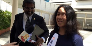 Singaporean blogger detained by U.S. immigration officials