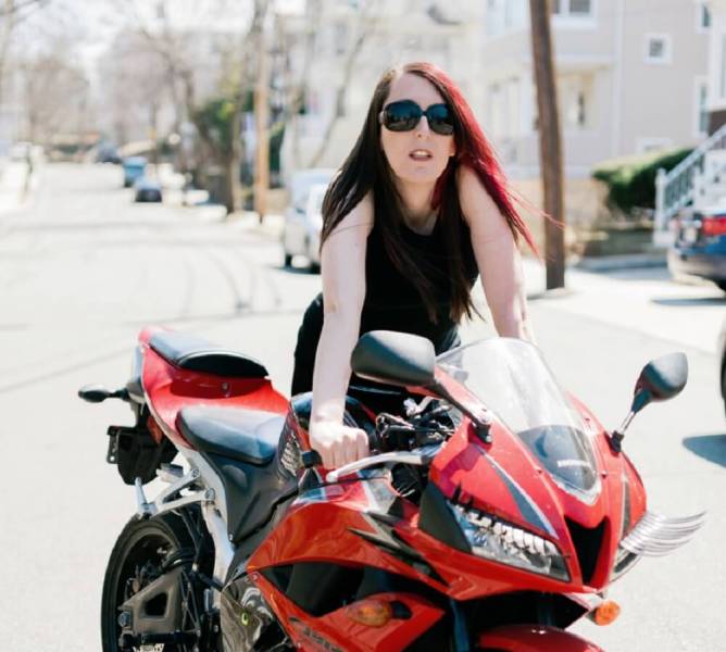 Brianna Wu, cofounder of Giant Spacekat, plans to run for Congress.