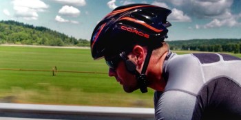Coros debuts its Linx smart cycling helmet with bone conduction audio