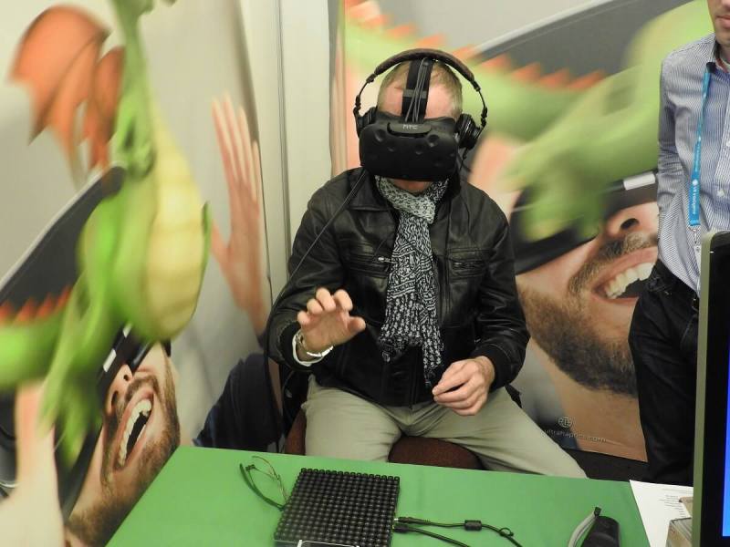 A demo of Ultrahaptics sense of touch in virtual reality.