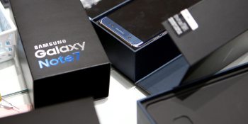 Samsung warns of political risks even as Q4 operating profit increased 50%