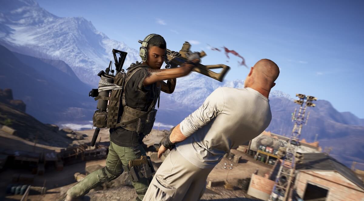 Ghost Recon Wildlands has drop-in, drop-out co-op play.