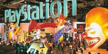 Watch how Nintendo, Sony, and Sega opened up the first E3 in 1995