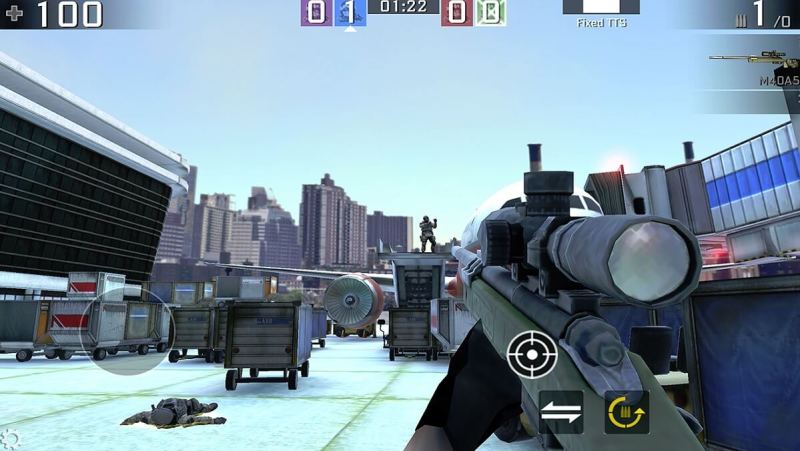 Cmune created Squad Wars with an auto-shoot function.