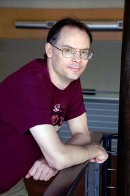 Tim Sweeney, CEO of Epic Games, will receive the lifetime achievement award at GDC 2017.