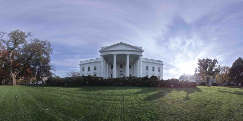 White House north lawn in VR.