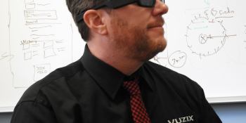 Vuzix aims to ship thin augmented reality smartglasses in 2017