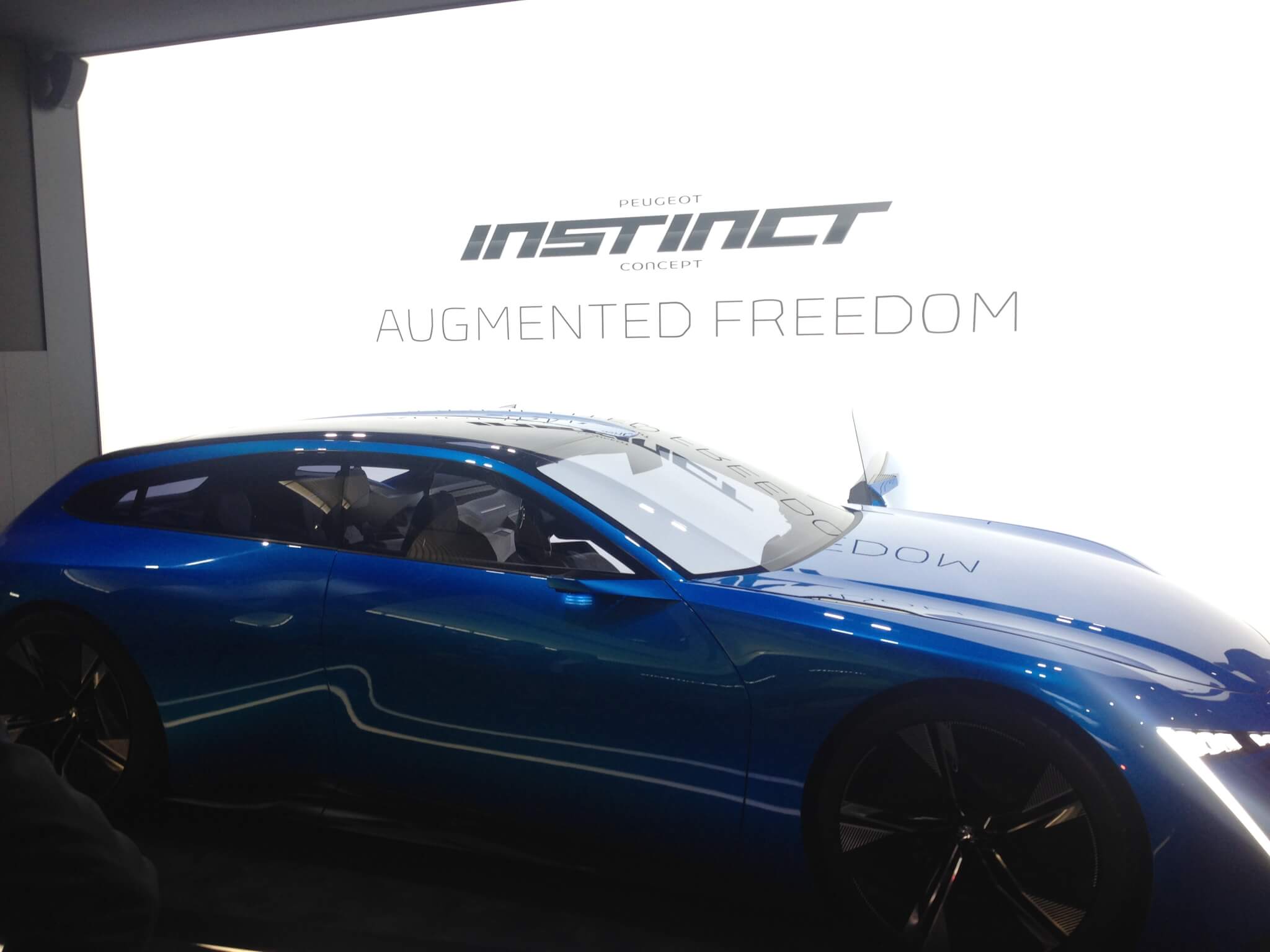 Peugeot Instinct