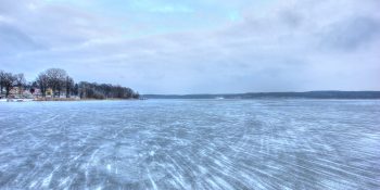 The data lakehouse: A database wishlist and a rant