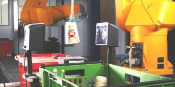 Grocery giant debuts picking and packing robot that uses computer vision to determine the best grasp